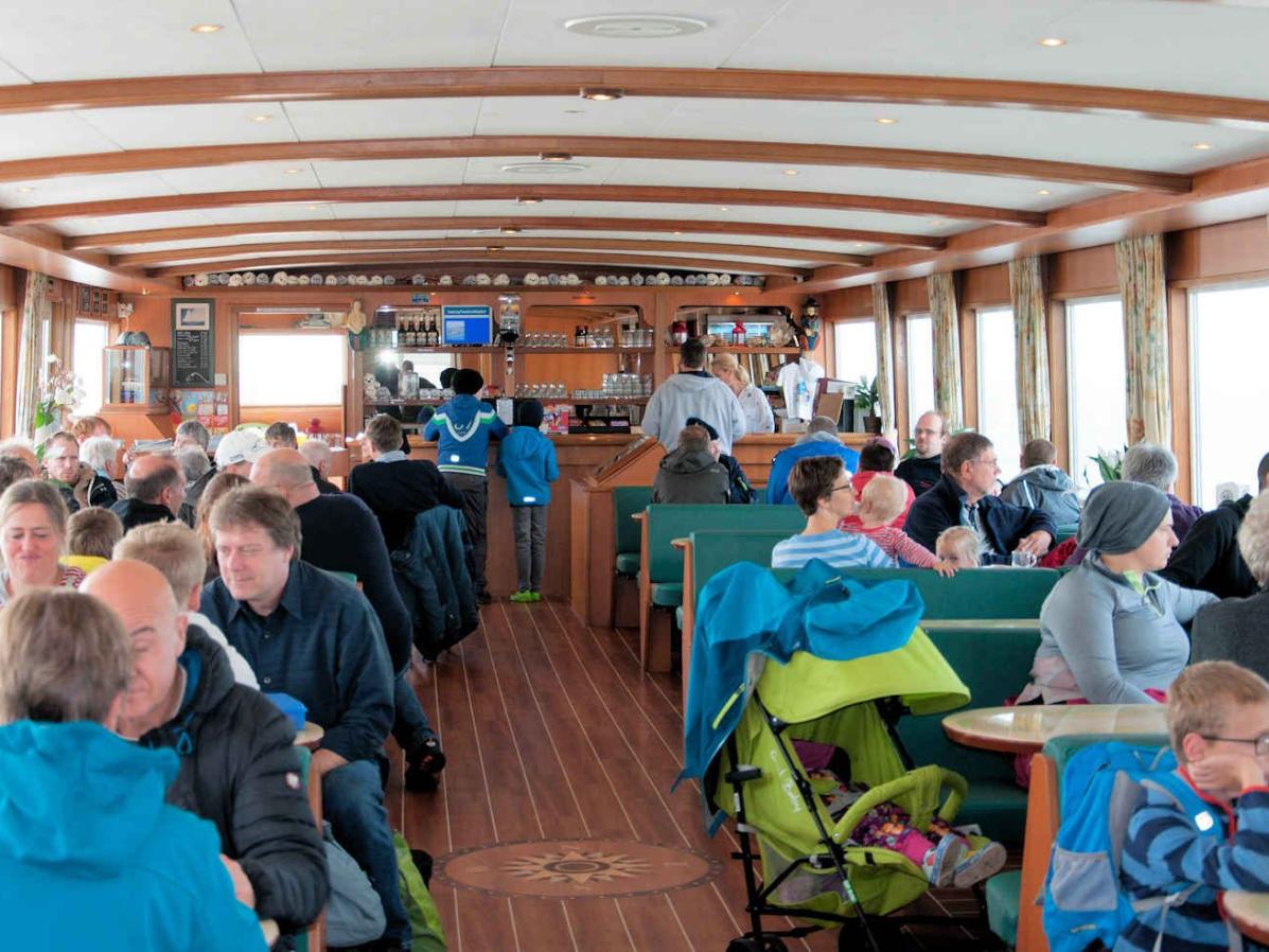 Im Schiff